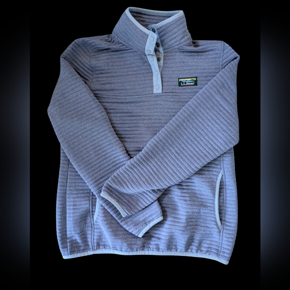 Women's Airlight Knit Pullover - Picture 1 of 2